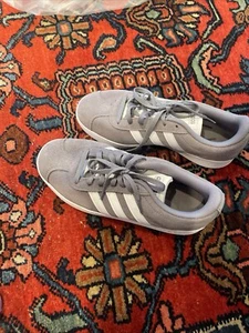 brand new gray and white adidas VL Court Size 5 - Picture 1 of 9