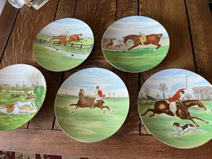Set 5 Antique BROWN WESTHEAD MOORE Comedy Hunting Scene Plates England - Picture 1 of 7