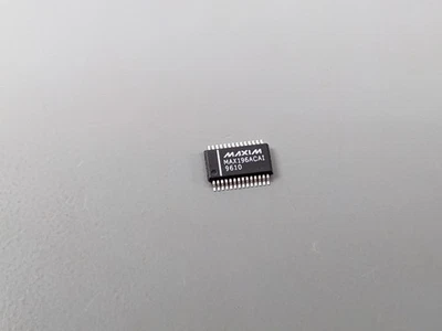 Maxim MAX196 6 通道多范围 12 位 DAS (ADC) IC,SMD — 第 1/2 张图片