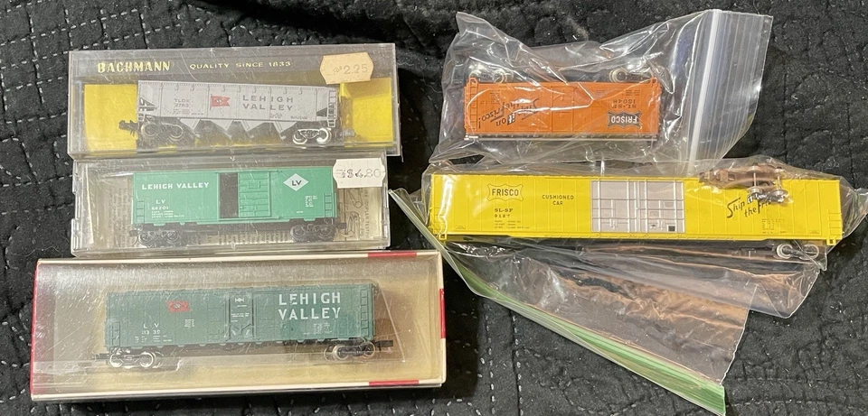 5 Frieght Car Trains N-Scale Lehigh Valley #A45 C-7 US Seller - Image 1 of 4