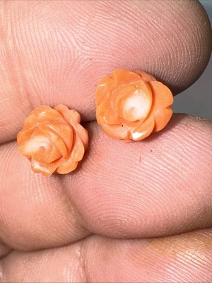 Aretes Oro 14k Piel de Ángel Coral Tallado Rosas 9mm Vintage Natural Foto 1 de 4