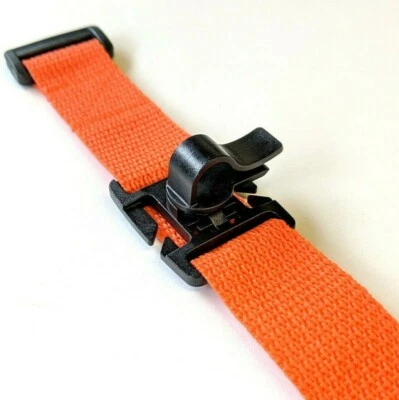 West Coast Paracord Tactical Rotating Straw Clip - MOLLE Compatible Accessory