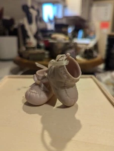 Zapatos de bebé de porcelana - Imagen 1 de 6