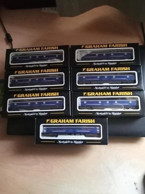 6 + 1 Graham Farish N Gauge Caledonian Livery Sleeper Coaches Boxed - Image 1 of 4