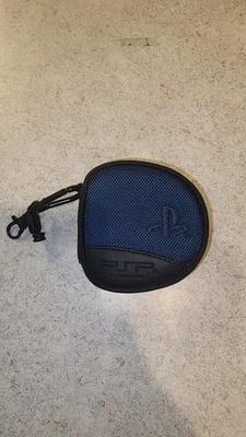 CAIXA DE VIAGEM SONY PSP UMD GAME CARRY COMPORTA 8 DISCOS UMD - Imagem 1 de 4