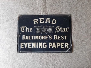 Letrero grapador de hojalata en relieve vintage The Star Baltimore MD periódico papel de noche - Imagen 1 de 9