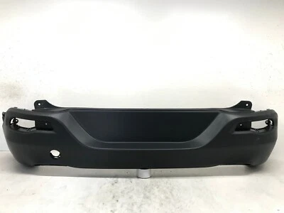 Capa de para-choque traseira inferior preta 2014-2018 Jeep Cherokee 68203261A fabricante de equipamento original - Imagem 1 de 4