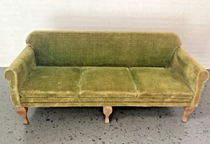 Vintage Dollhouse Shackman Green Velvet Miniature Couch Sofa 1:12 - Picture 1 of 5