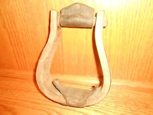 Metal over Wood Horse Sirrrup - Picture 1 of 1