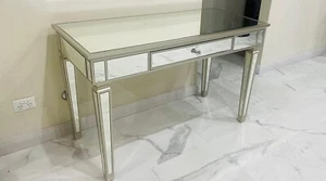 Malie Polished Stainless Steel Sid Table with Black Tempered Glass - Picture 1 of 2