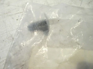 Genuine Mopar Rear Pillar Trim Clip 5GT79ES3AA - Bild 1 von 2