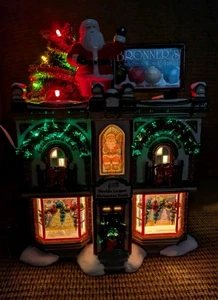 Department 56 Bronner’s Christmas Wonderland 56.06226 firmado por Wally Bronner - Imagen 1 de 17