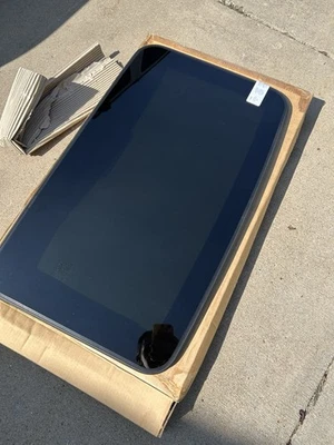 Nuevo Jaguar XJ8 2004-2009 exterior techo corredizo techo corredizo ventana vidrio OEM C2C31836 Foto 1 de 4