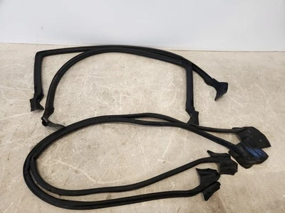 1991-99 3000GT Stealth Both LH RH Door & Door Jam Weatherstrip Seal Set 4 Piece - Image 1 of 4