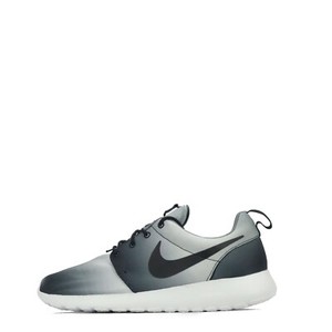 białe roshe run