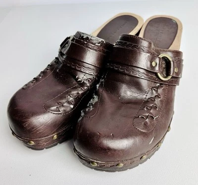 VTG Y2K Lower East Side Women’s Clog Size 9.5 Destroyed Wood Heel Platform Shoe - Image 1 of 4