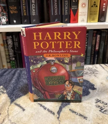 Harry Potter And the Philosopher's Stone — First Canadian Edition/6th Print Foto 1 de 4