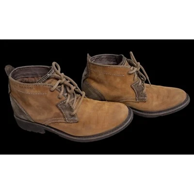 Botín para hombre inspirado en los años 70 grueso de cuero gamuza con cordones resistente utilitario talla 9 Foto 1 de 4