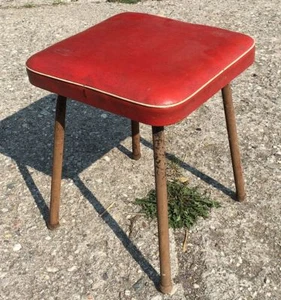 Vintage Hocker | Polsterhocker | rotes Vinyl | Kunstleder | 70er | DDR - Bild 1 von 5