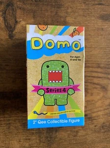 Domo 2" Qee Collectible Figure Series 4 Single Blind Surprise Box Sealed - Picture 1 of 5