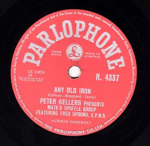 PETER SELLERS COMEDY 78 ANY OLD IRON / BOILED BANANAS AND CARROTS PARL R 4337 E- - Imagen 1 de 1