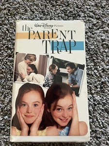 Disney's the Parent Trap VHS Tape 1998 Dennis Quaid Lindsay Lohan - Picture 1 of 2