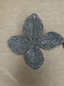 Funkelnde Strass Floral Statement Ohrringe, Oversized Glam Petal Design - Bild 1 von 2