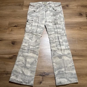 Nori Woman’s Size 11 Camo Cargo Pants Flared Bootcut Distressed - Picture 1 of 13