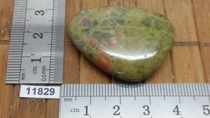 UNAKITE pierre plate mineraux lithotherapie reiki collection esoterisme massage - Picture 1 of 2