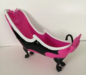 Monster High Draculaura Powder Room Bathroom Bath Tub Mattel 2011 - Picture 1 of 5