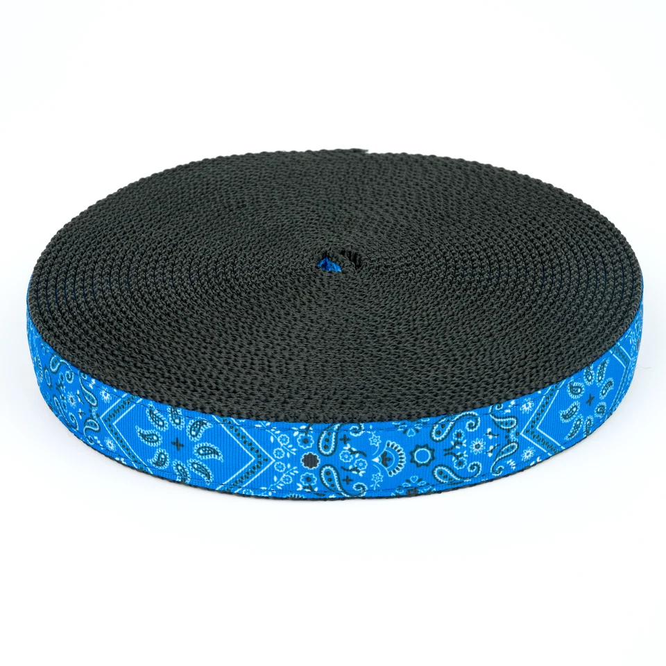 Bandana azul Country Brook Design® 3/4 pulgadas con correas de nailon negro, 50 yardas Foto 1 de 4