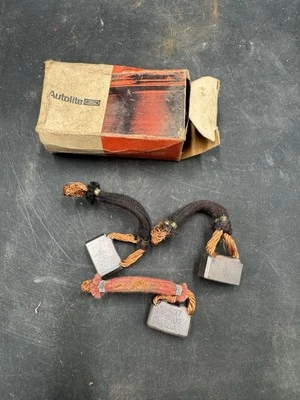 1928-64 Ford NEW quality starter motor brushes brush set 18-11057 - Image 1 of 4