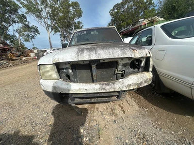 2004 Ford Courier Mazda Bravo Left Passenger Bonnet Hinge 1999-2006 #B658 - image 1 of 4