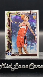 2025-26 Topps Holiday NBA Will Riley H181 (RC) - Picture 1 of 2