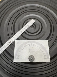 STARRETT PROTRACTOR/DEPTH GAGE 0-180 DEG C493B - Picture 1 of 7