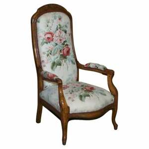 VICTORIAN HAND CARVED WALNUT, SHOW FRAMED HIGH BACK ARMCHAIR IN COLEFAX FOWLER