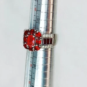 925 Sterling Silver Natural Garnet Cluster Ring Size 7.5 Side Stone Missing - Picture 1 of 8