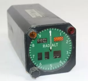 Radio altímetro Military Aircraft Smiths WL62AMR-FA3 - Imagen 1 de 4