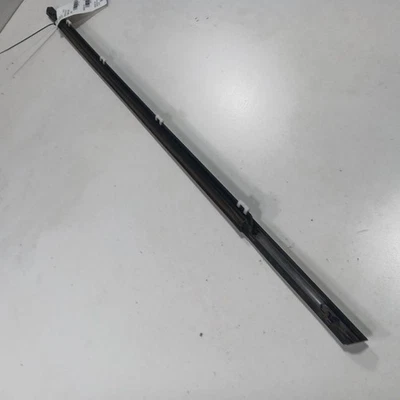 Puerta Kia Sorento ventana vidrio tira climática moldura trasera izquierda conductor trasero 2018 2017 Foto 1 de 4