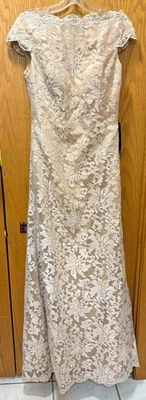 Официальное платье MOB - Izilady Champagne Lace поверх золотого атласа под слой размер 8 - Изображение 1 из 4