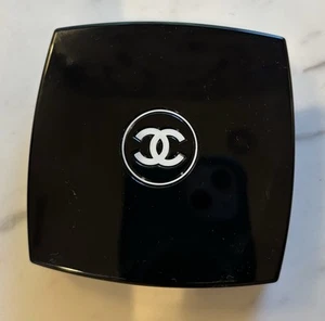 Chanel Les 4 Ombres 334 Modern Glamour, New - Picture 1 of 7