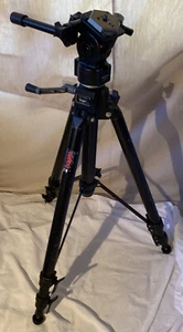 REDUCED Manfrotto Bogen 3233 Blk Compact Tripod & 3063 Head Goes From 32”-72” - Picture 1 of 4