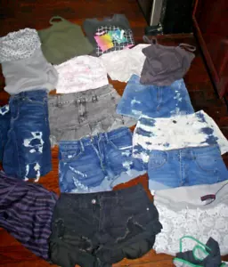 HUGE Lot of Junior's Clothing Size Extra Small XS SHEEN,NIKE AMERICAN EAGLE - Picture 1 of 10