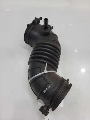 Tubo de manguera de admisión de aire del motor 12-14 Hyundai Veloster Accent 1,6 L OEM 28138-3X000 Foto 1 de 4