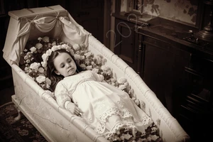 Antique Photo 4 by 6 Post Mortem Baby Child Funeral Flower Victorian Little Girl - Picture 1 of 1