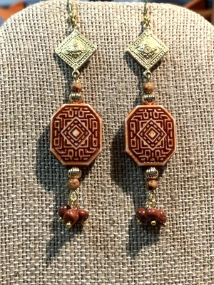 *NUEVO ANUNCIO* PENDIENTES ARTESANALES DE AZULEJO EGIPCIO/AMAPOLA JASPE ROJO.g-NUEVOS Foto 1 de 4