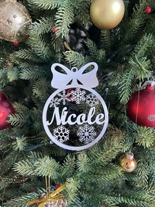 Weihnachtskugel personalisiert mit Namen aus Holz Baumhänger Christbaumschmuck - Bild 1 von 11