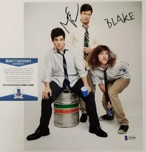 Blake Anderson & Anders Holm signed Workaholics 8x10 Photo Q12886 ~ BAS COA - Picture 1 of 1