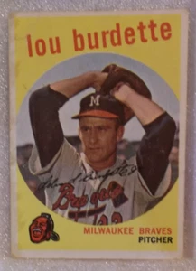 Collectible 1959 Topps Lou Burdette Baseball Trading Card (#440) - Picture 1 of 2
