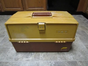 Vintage Plano 747 tackle box empty - Picture 1 of 7